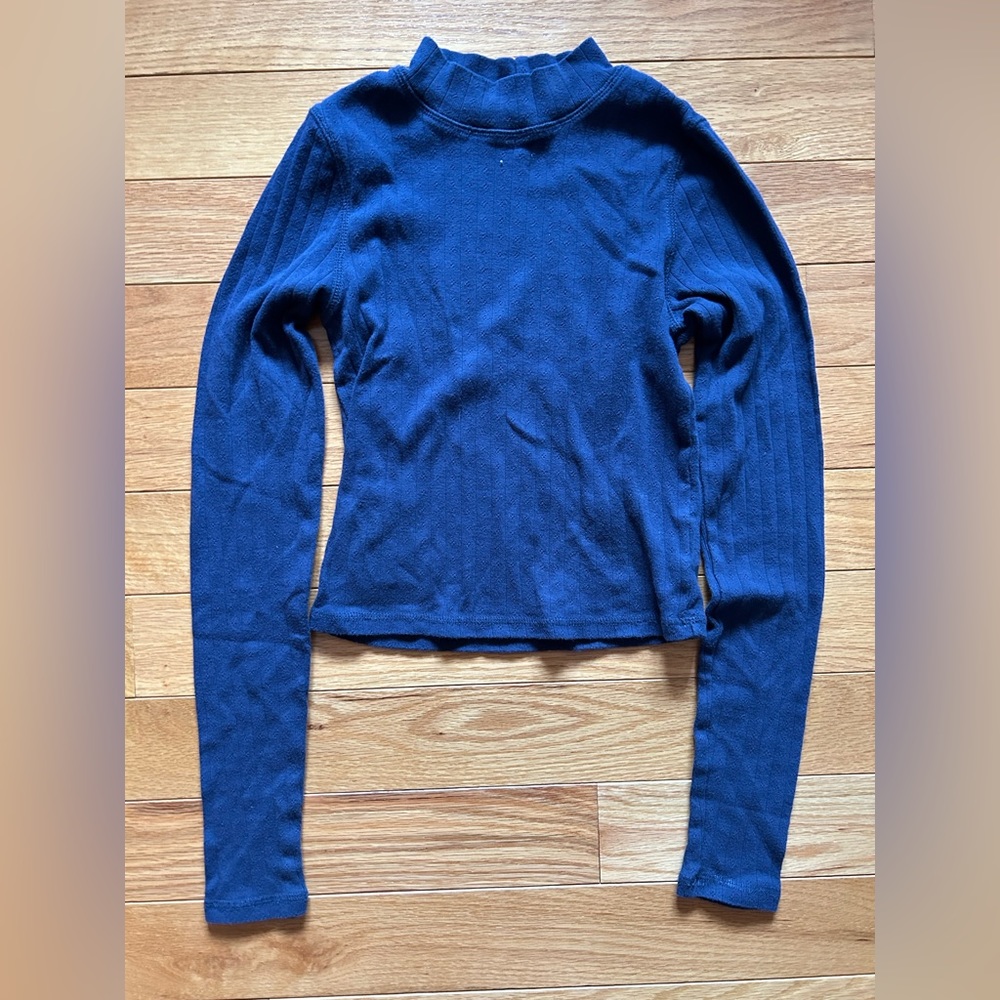 AE Long-Sleeve Mock Neck T-Shirt - size XS - navy